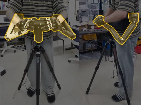 Force feedback teleoperating leader arm for dual arm robot system
